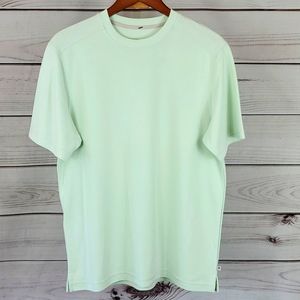 NWT Tommy Bahama • S  t- shirt crewneck green